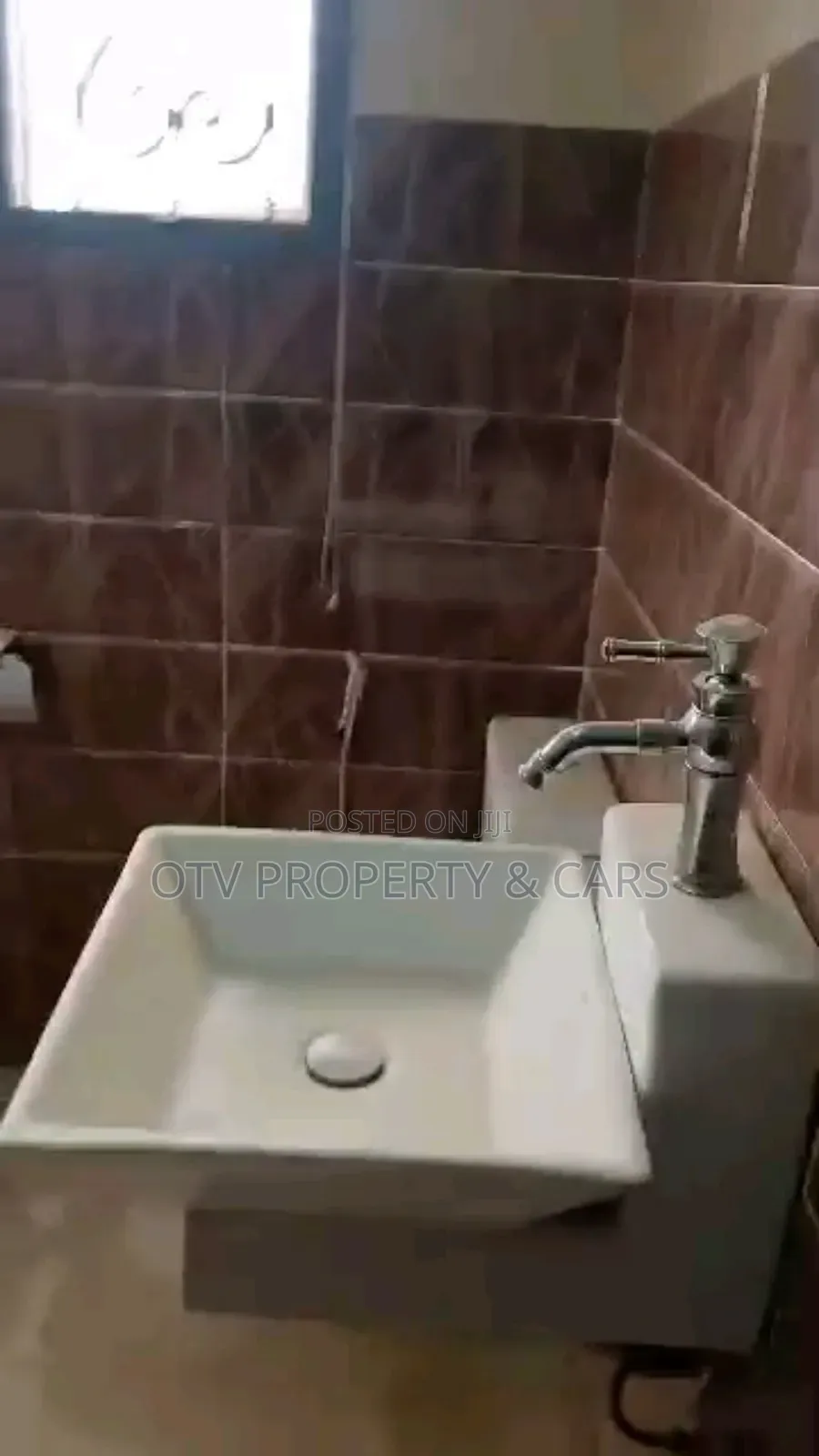 Furnished 5bdrm Duplex in Egbeda for sale
