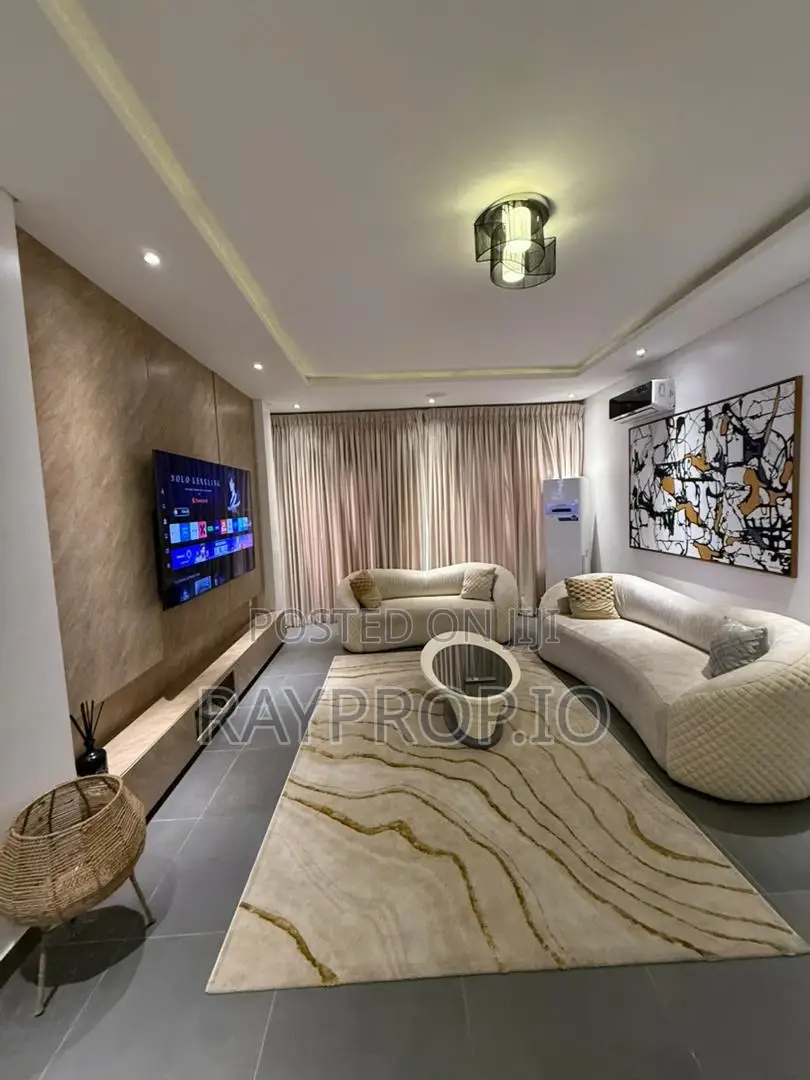 3 Bedroom Shortlet in Ikoyi