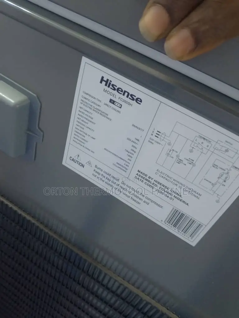 Hisense Low Voltage/Inverter Chest Freezer 198l