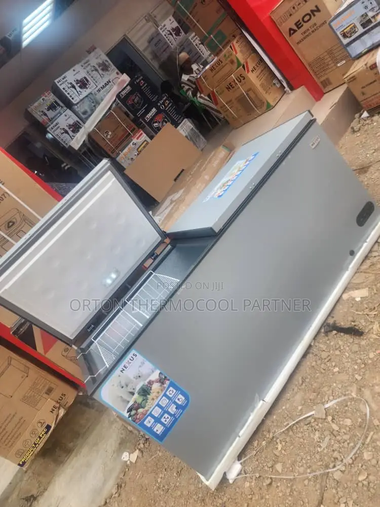 Nexus Double Door Chest Freezer 695l