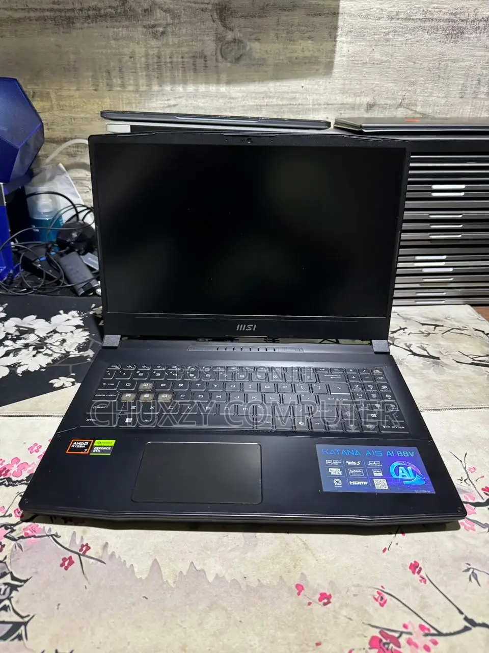 Laptop MSI Katana 15 16GB Intel Core I7 SSD 1T