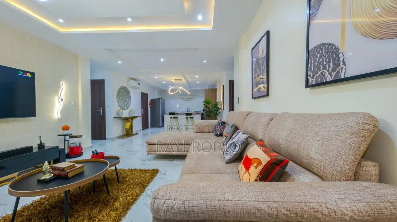 2 Bedroom Shortlet in Osapa London Lekki