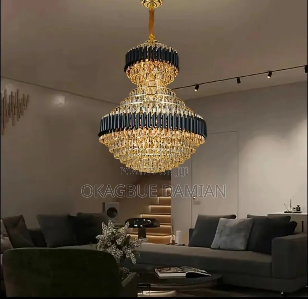 Pure Made Crystal Chandelier Black/Gold