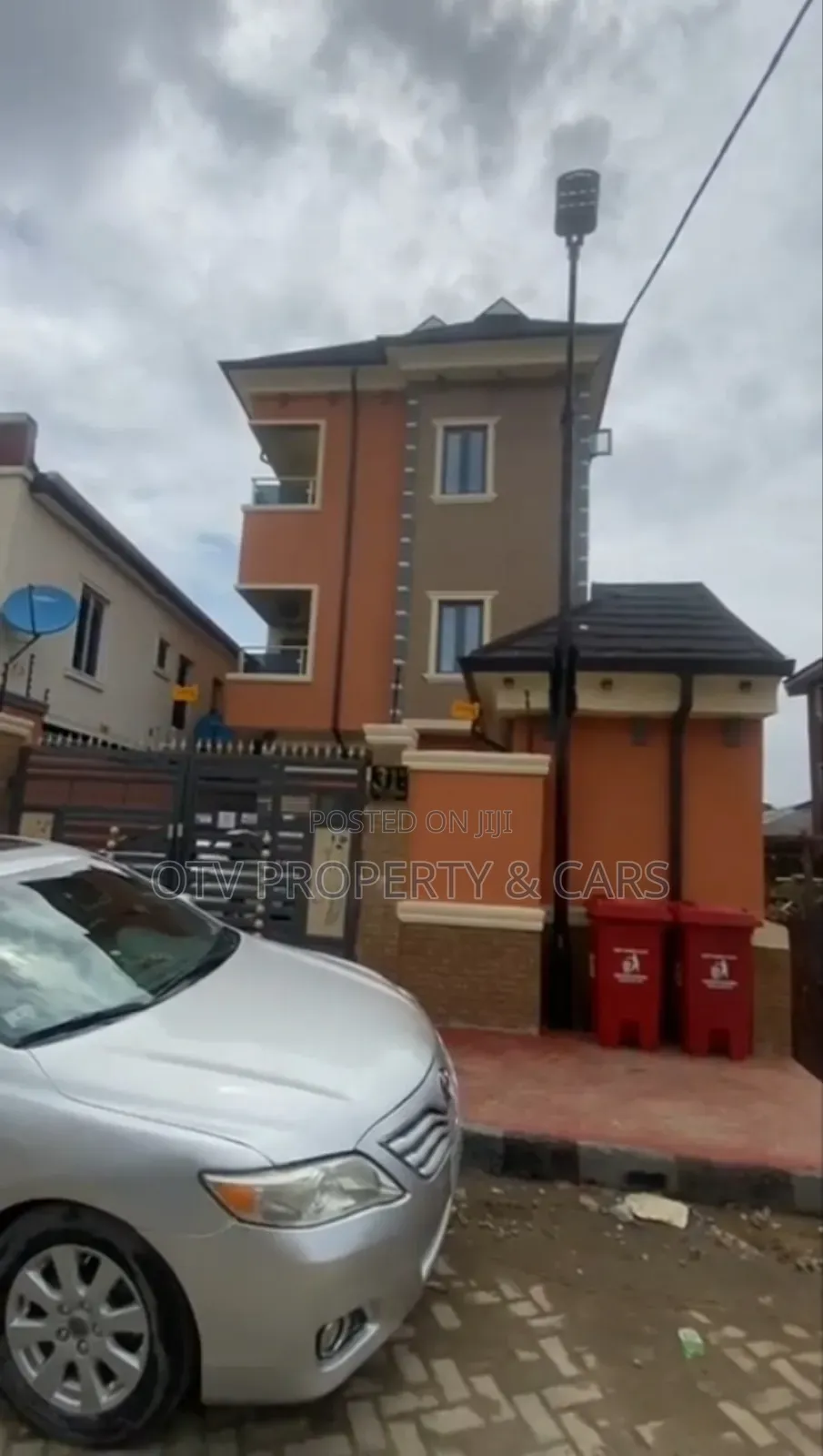 Furnished 13bdrm Block of Flats in Shomolu for sale