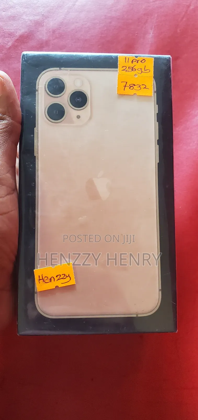 New Apple iPhone 11 Pro 256 GB Gold