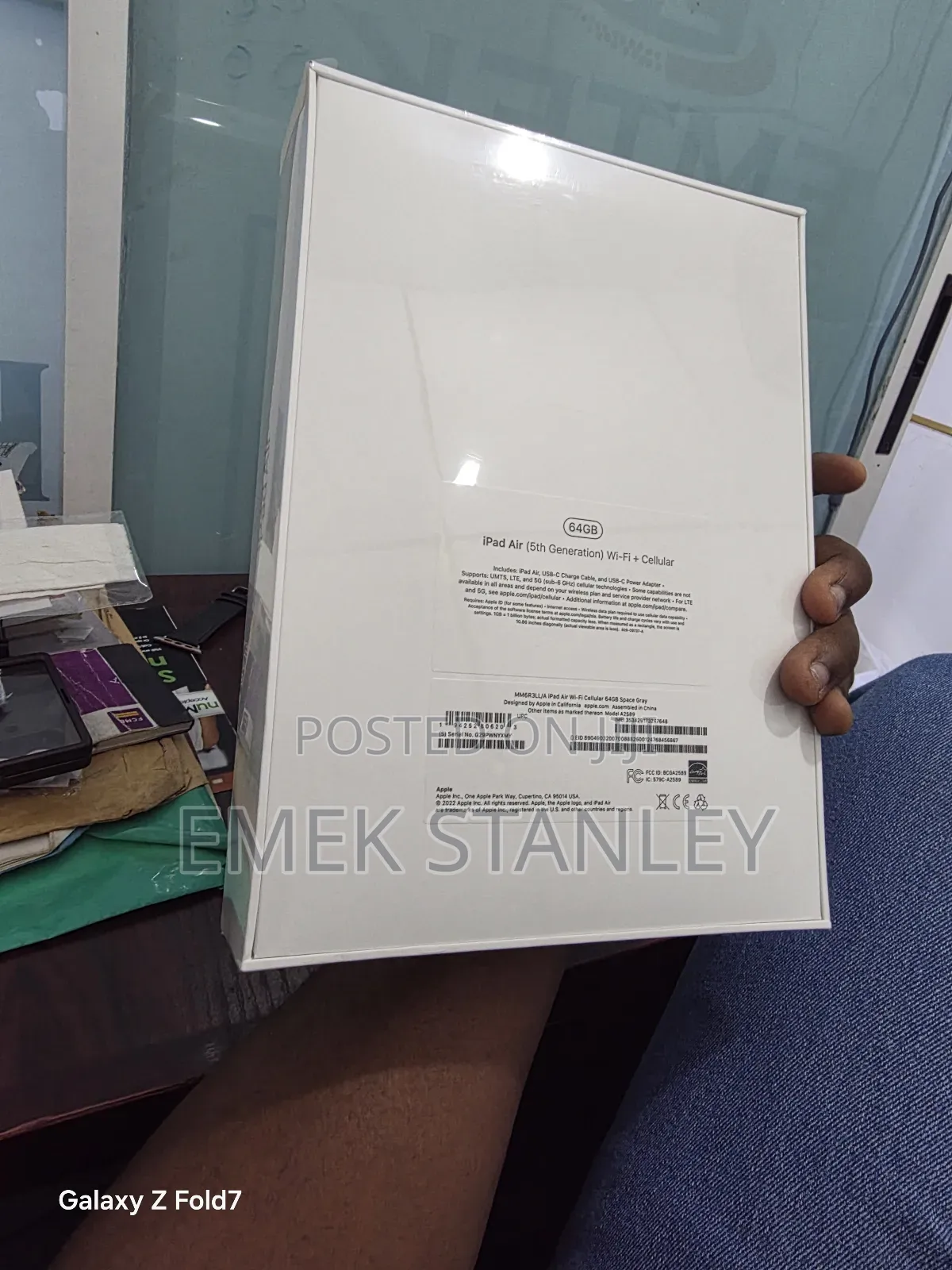New Apple iPad Air 64 GB Gray