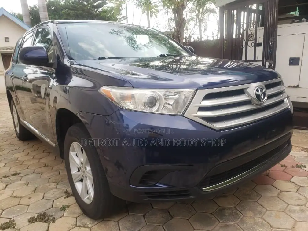 Toyota Highlander 2013 Black