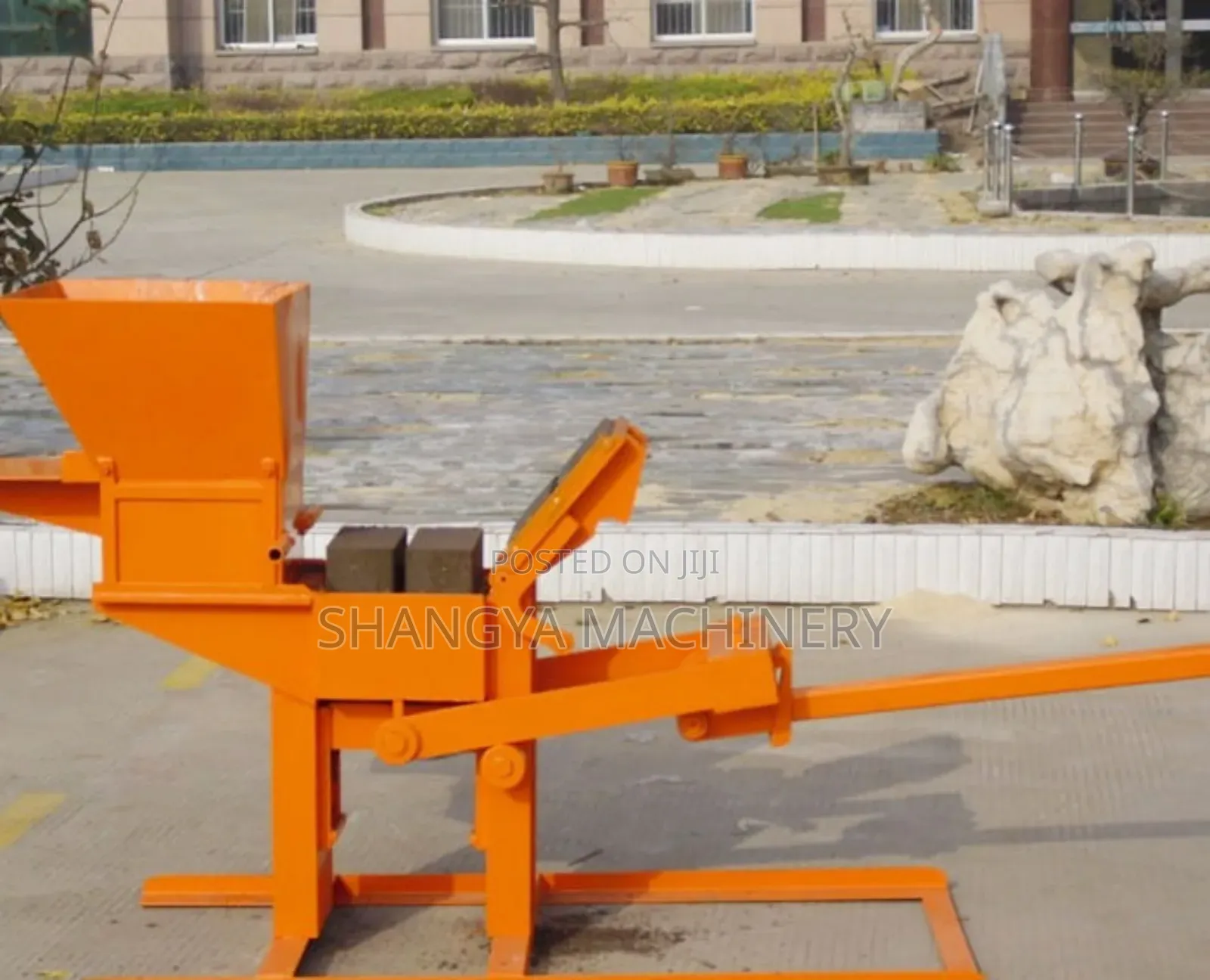 Bricks Machine