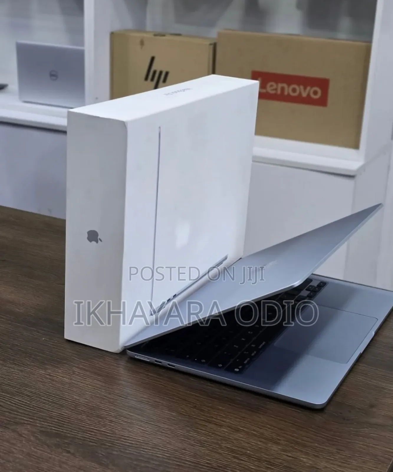 Laptop Apple MacBook Air 2025 M4 16GB Apple M4 SSD 256GB