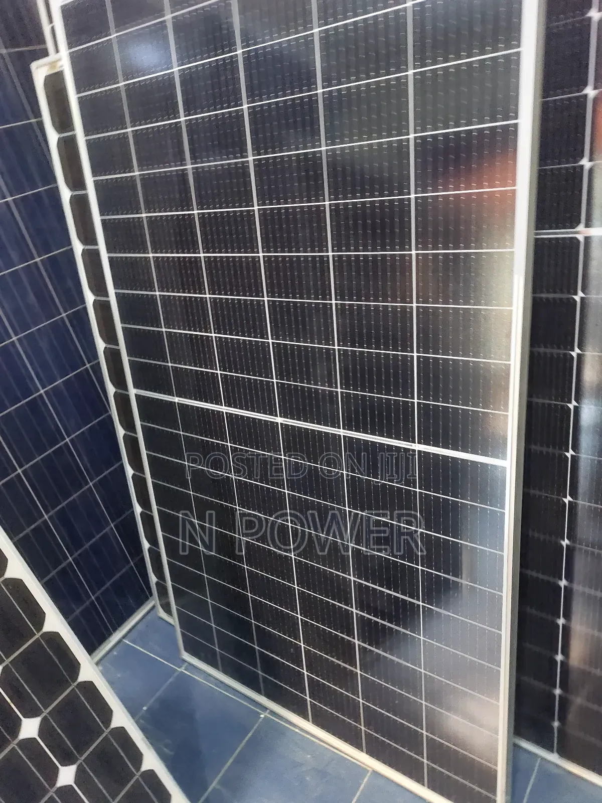 Canadian Used Mono Crystalline Solar Panels 400w 120cell Halfcut