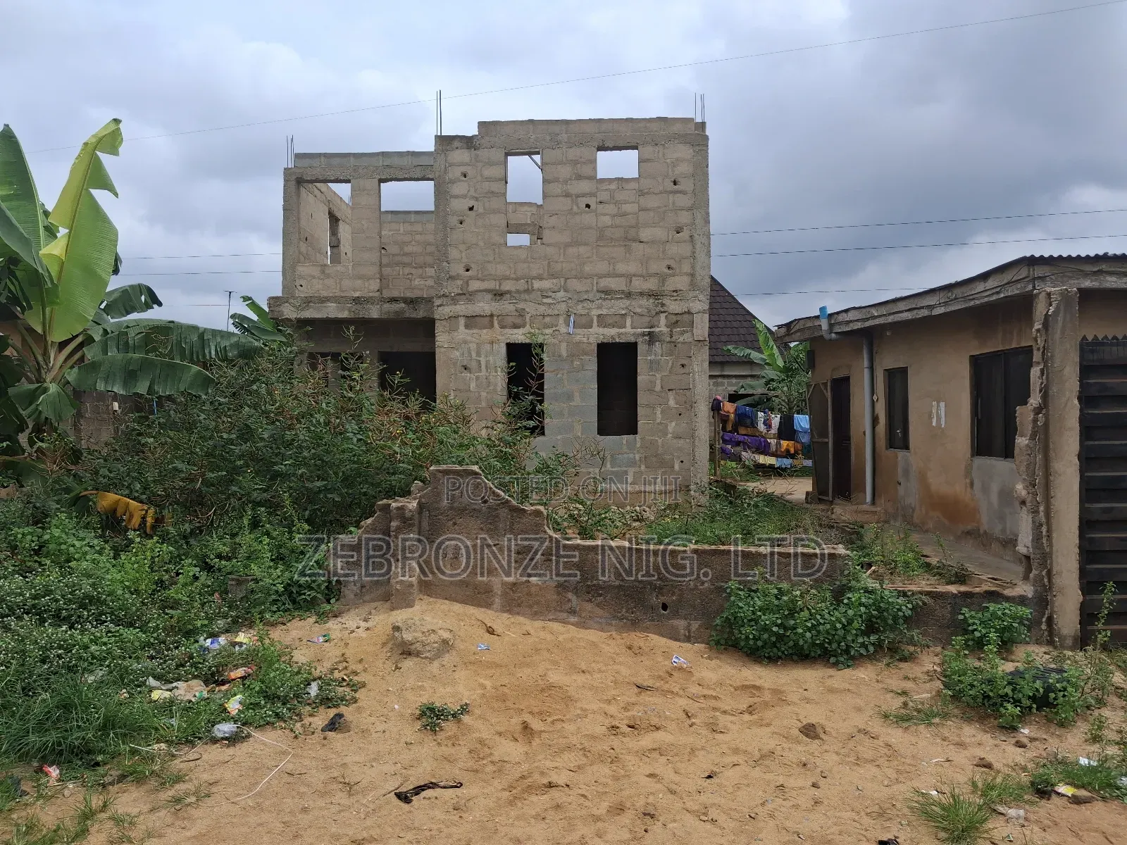 4bdrm Duplex in Igbajo Crescent, Ifako-Ijaiye for sale