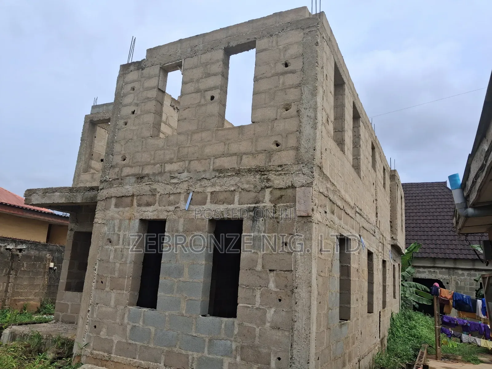 4bdrm Duplex in Igbajo Crescent, Ifako-Ijaiye for sale