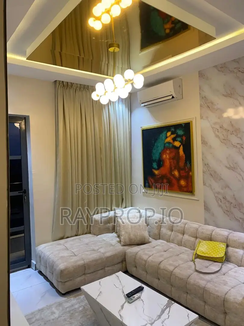 758770yl - 1 Bedroom Shortlet in Ologolo Lekki