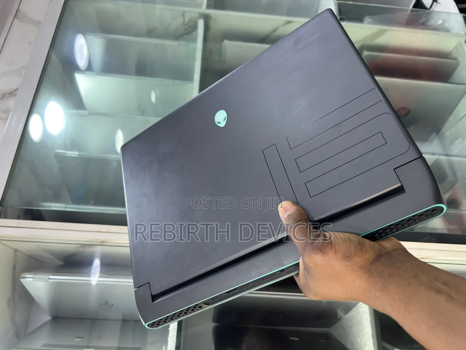 Laptop Dell Allenware M15 R5 16GB Intel Core i7 SSD 512GB