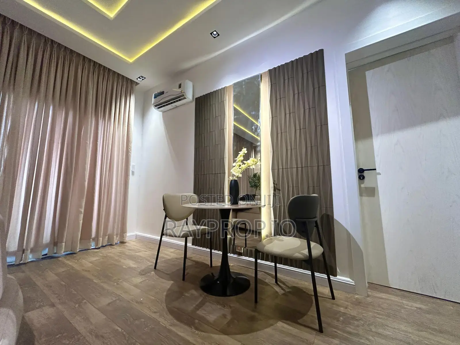 537983xn - 2 Bedroom Shortlet in Ikoyi