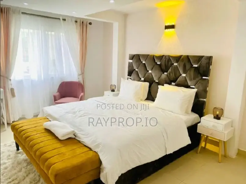 3 Bedroom Shortlet in Victoria Island