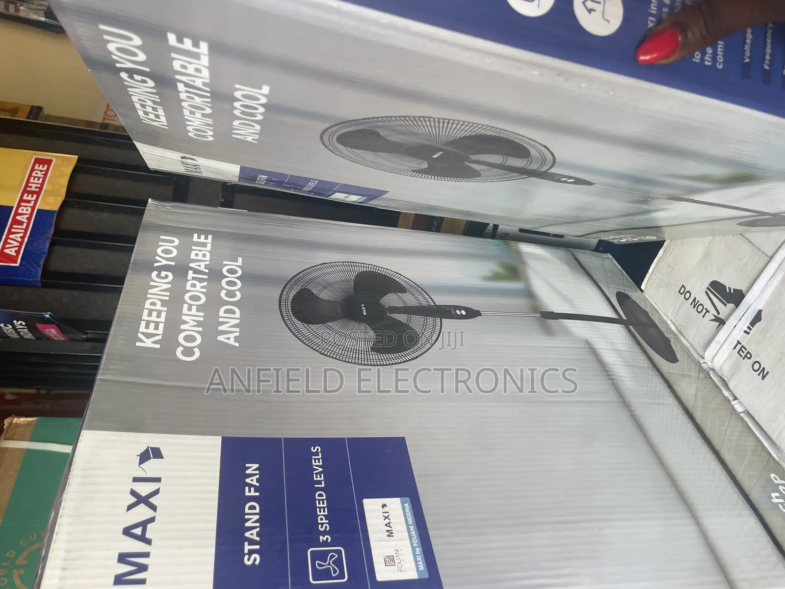 Maxi 18 Inches 3 Speed Level Standing Fan