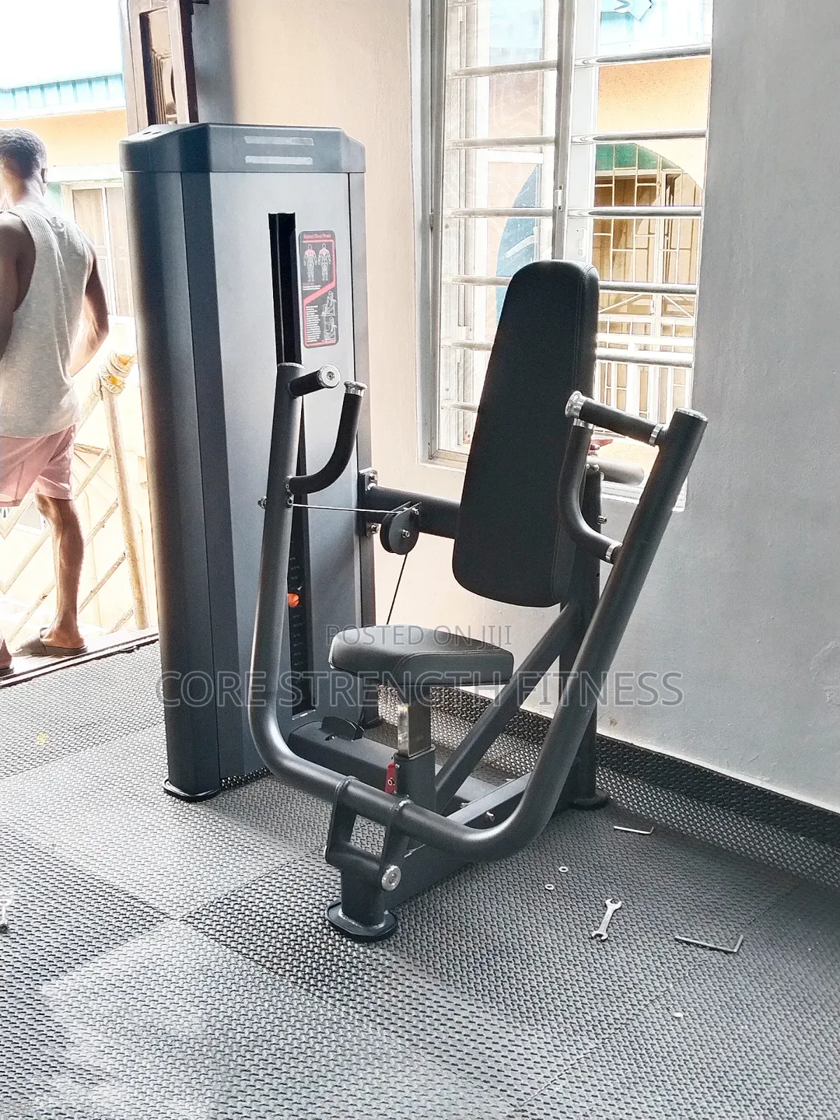 Commercial Seated Chest Press Machine