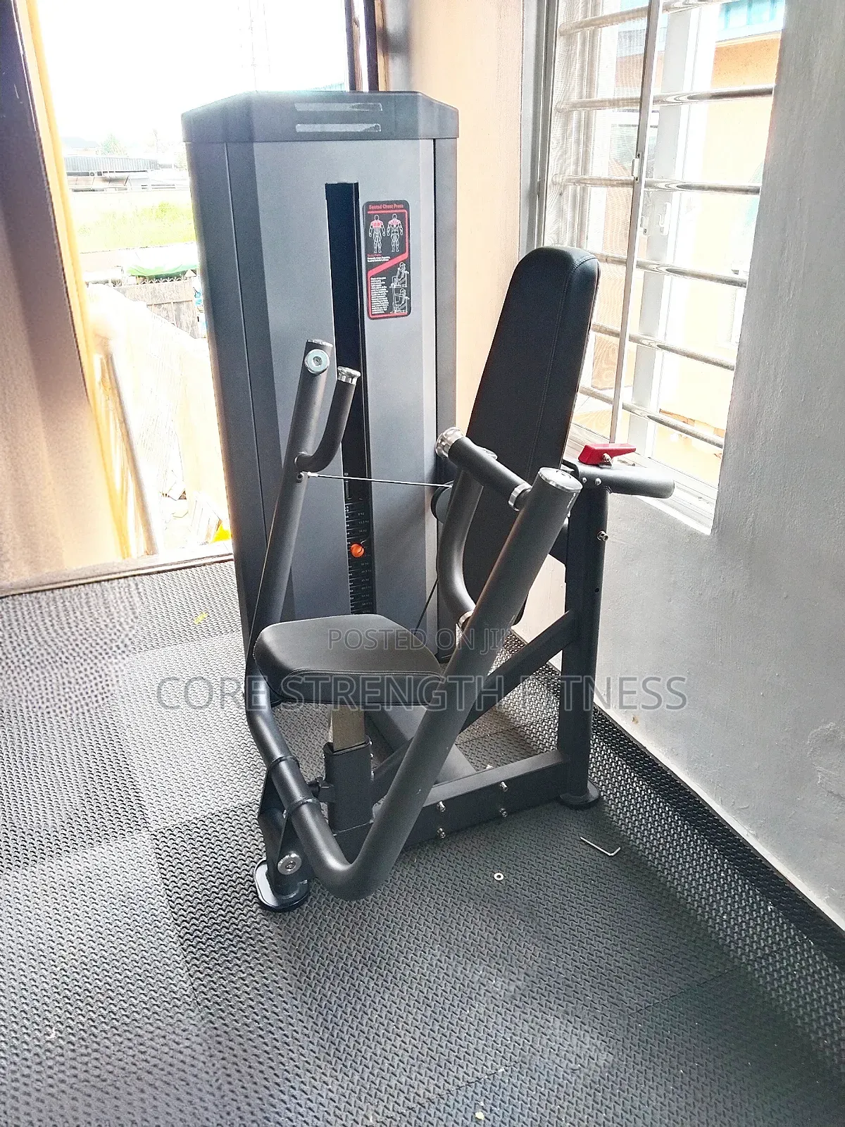 Commercial Seated Chest Press Machine