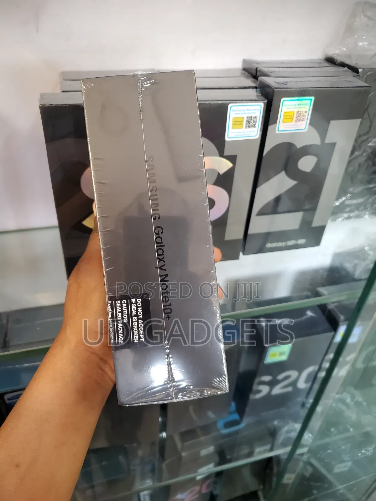 New Samsung Galaxy Note 10 Plus 5G 256 GB Gold