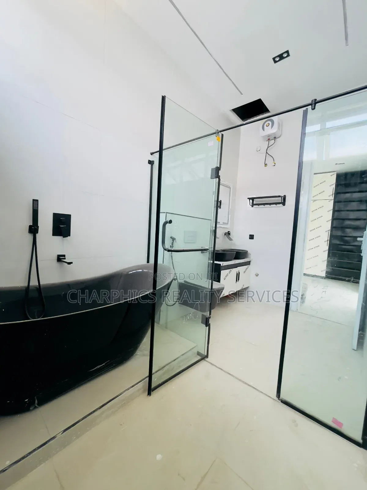 3bdrm Duplex in Lekki Phase 2 for sale