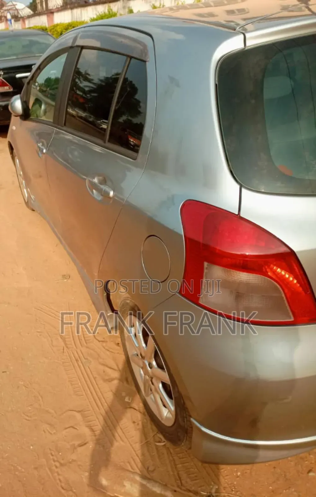 Toyota Yaris 2010 Gray