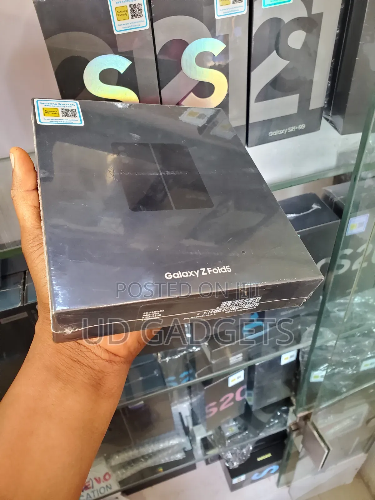 New Samsung Galaxy Fold 5G 512 GB Black