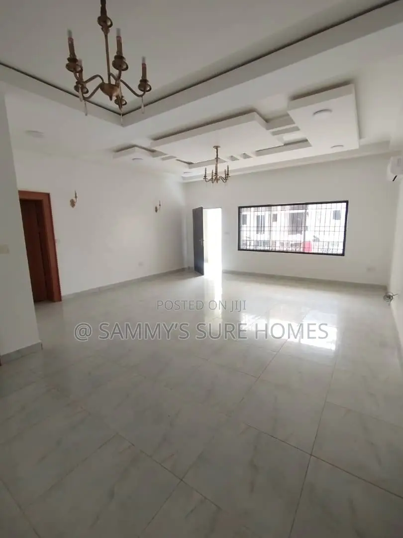 3bdrm Block of Flats in Jahi Gilmore for rent
