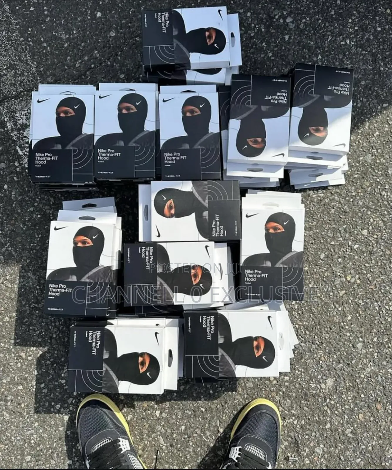 Brand New Unisex Nike Mask
