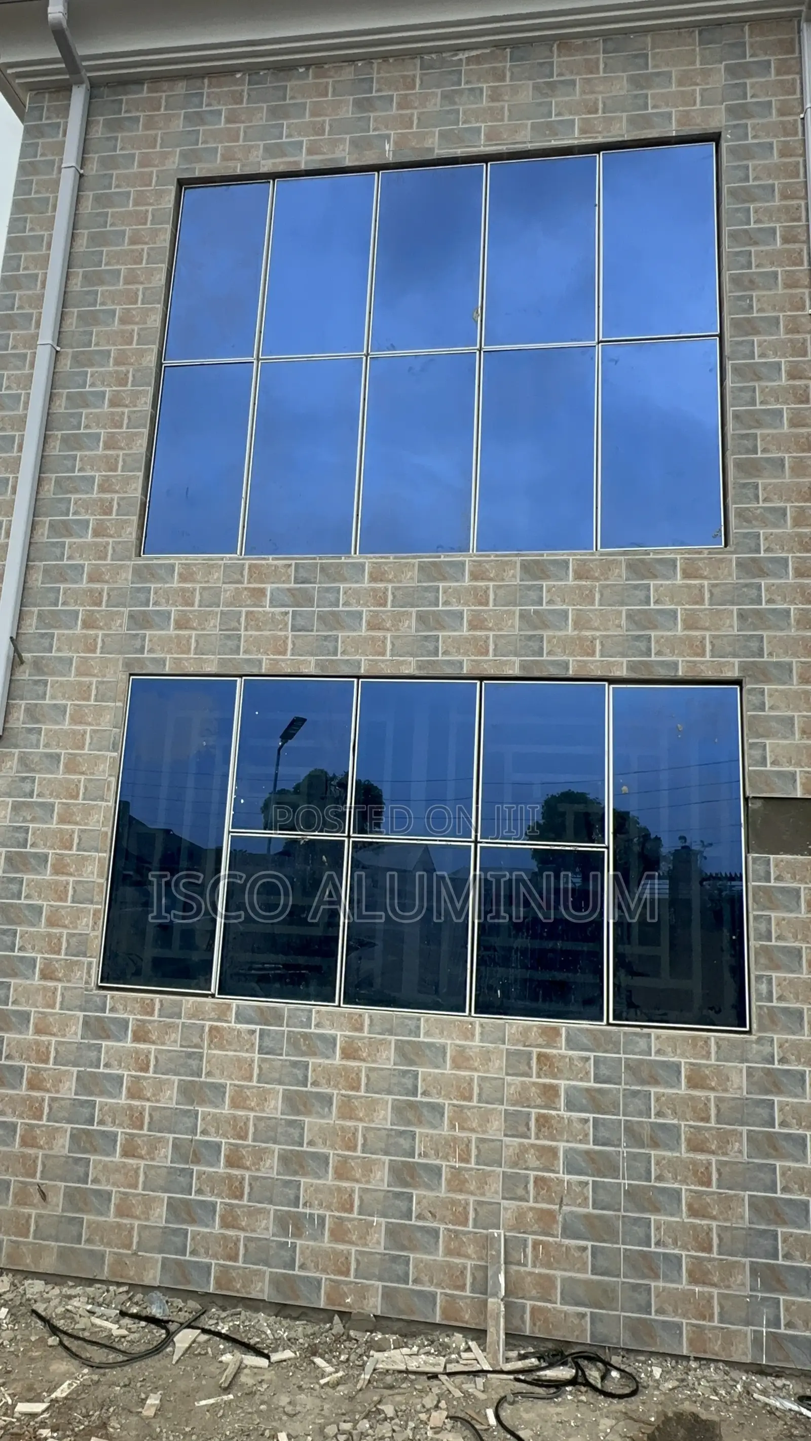 Frameless Curtain Wall