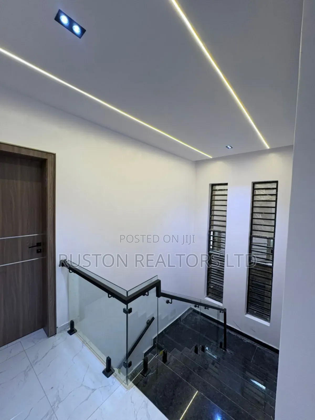 4bdrm Duplex in Ibadan for sale