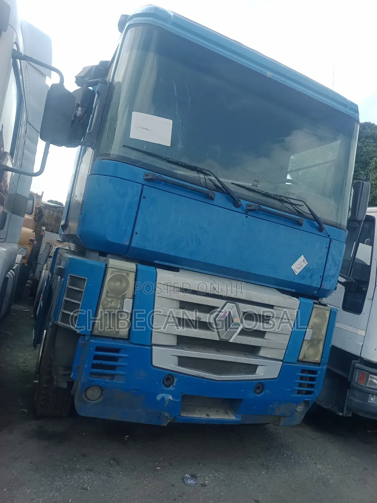 Renault 440 Magnum Truck Head 6 Tyres (Foreign Used)