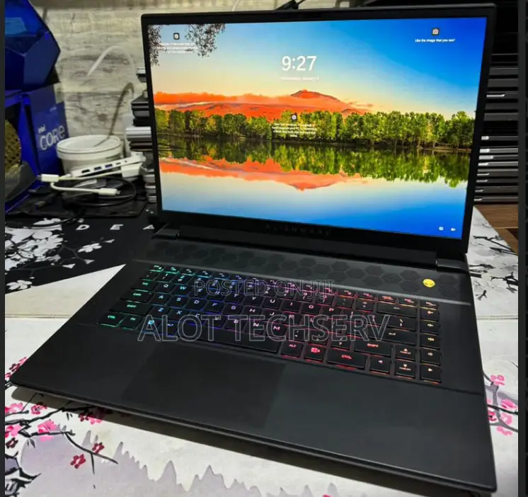 Laptop Dell Alienware M16 R1 64GB Intel Core I9 SSD 1T