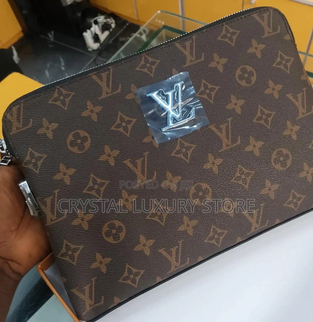 Louis Vuitton Quality Luxury Men Purse