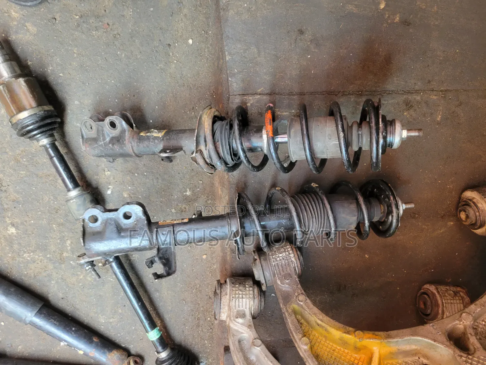 Shock Absorber and Shaft Nissan Versa 2014-2019