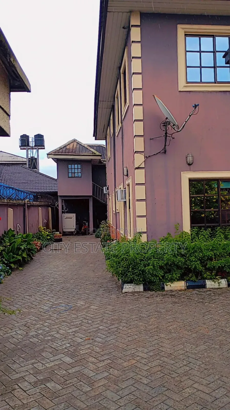 5bdrm Duplex in Micheals, Port-Harcourt for sale