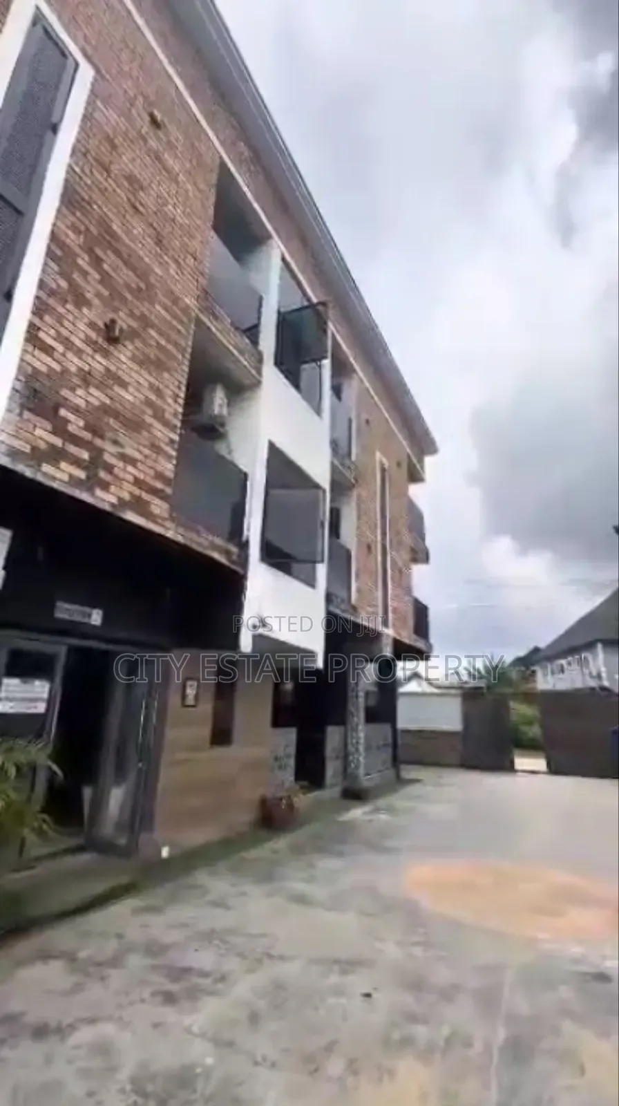 20 Rooms Hotel for Sale in Portharcourt
