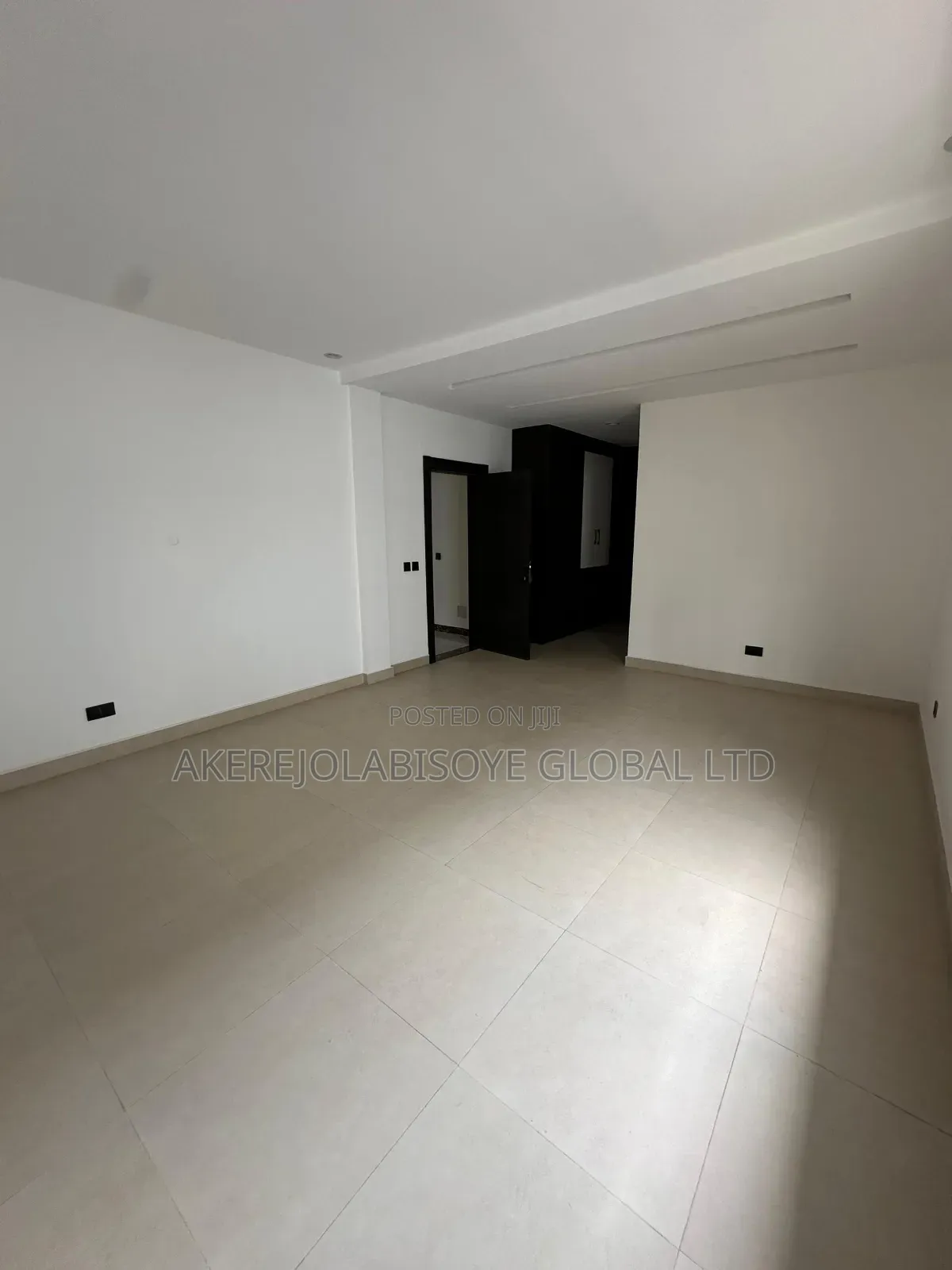 5bdrm Townhouse/Terrace in Jahi Gilmore for sale