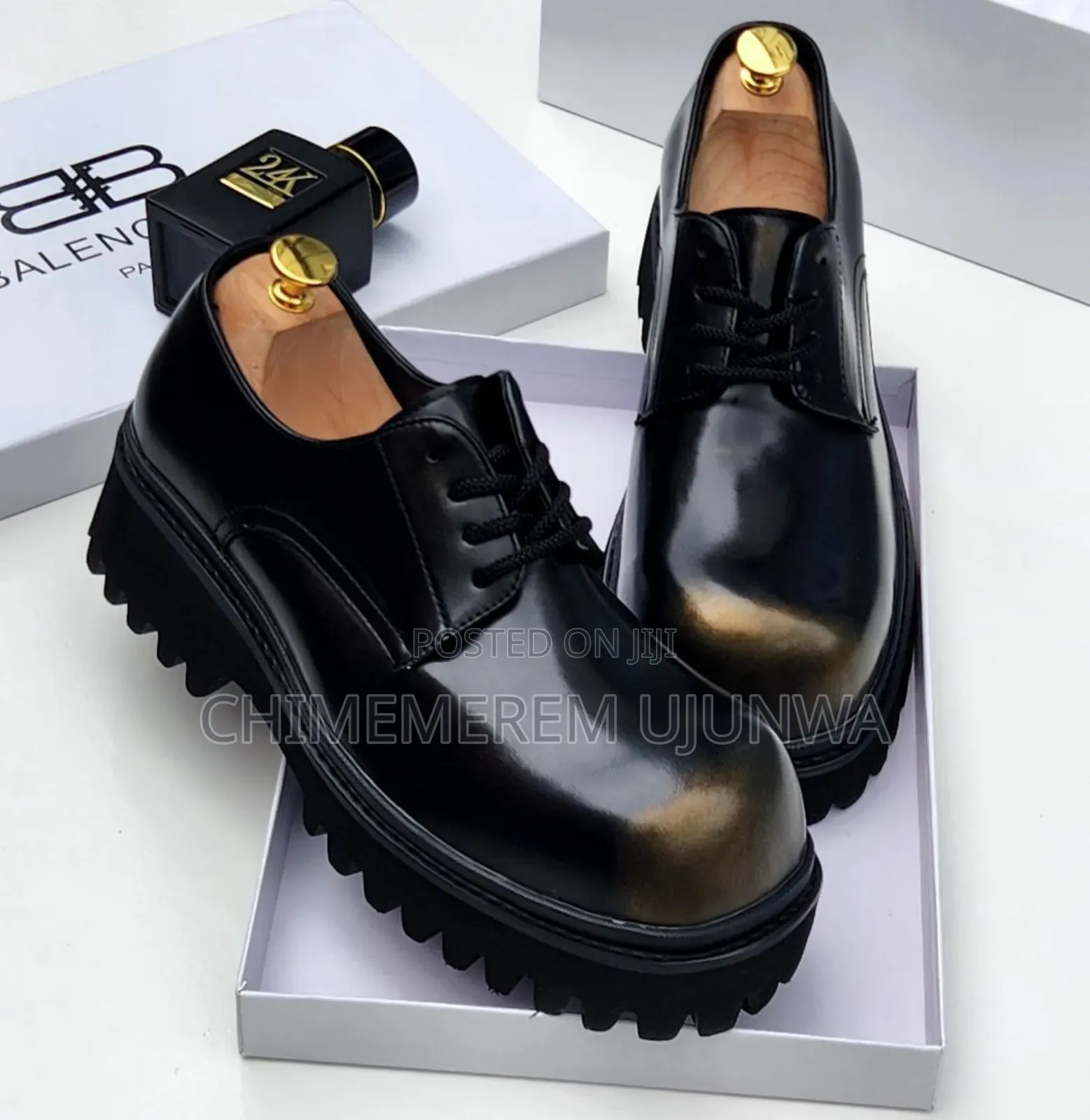 Luxury Black and Gold Chuncky Shoe