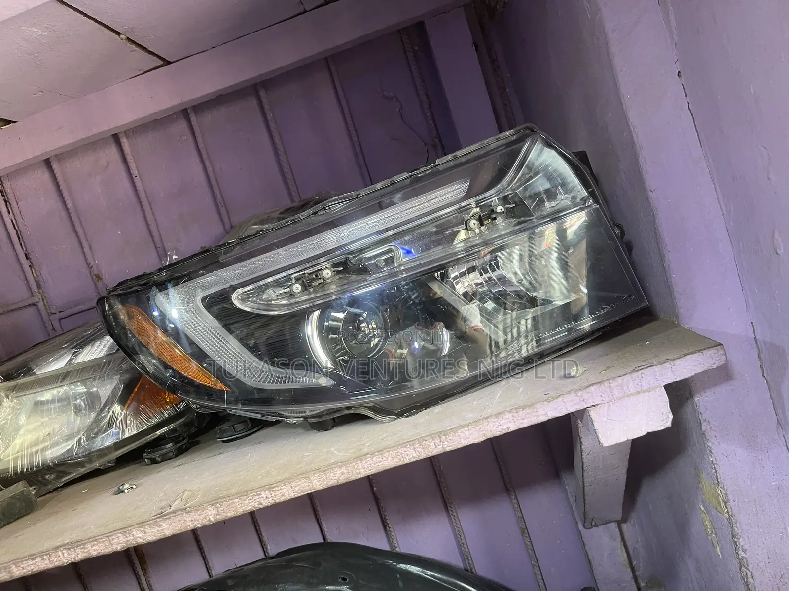 Headlight Passport 2019 Model