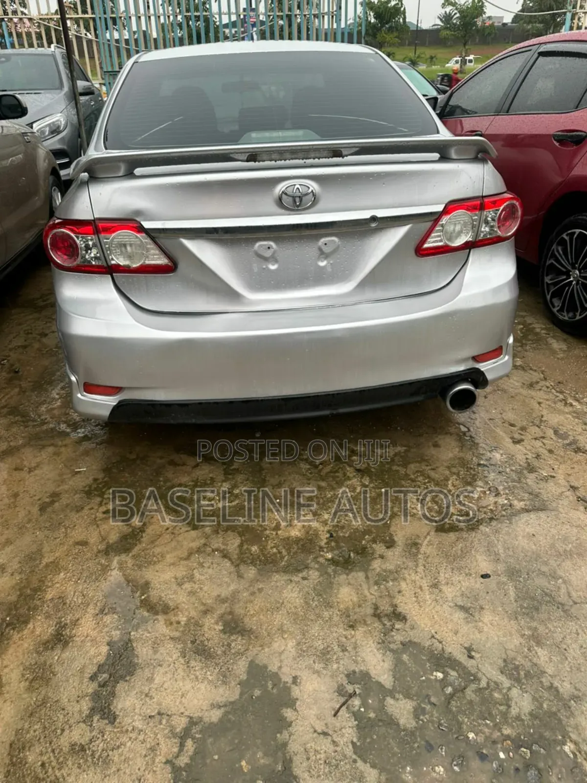 Toyota Corolla 2011 Silver