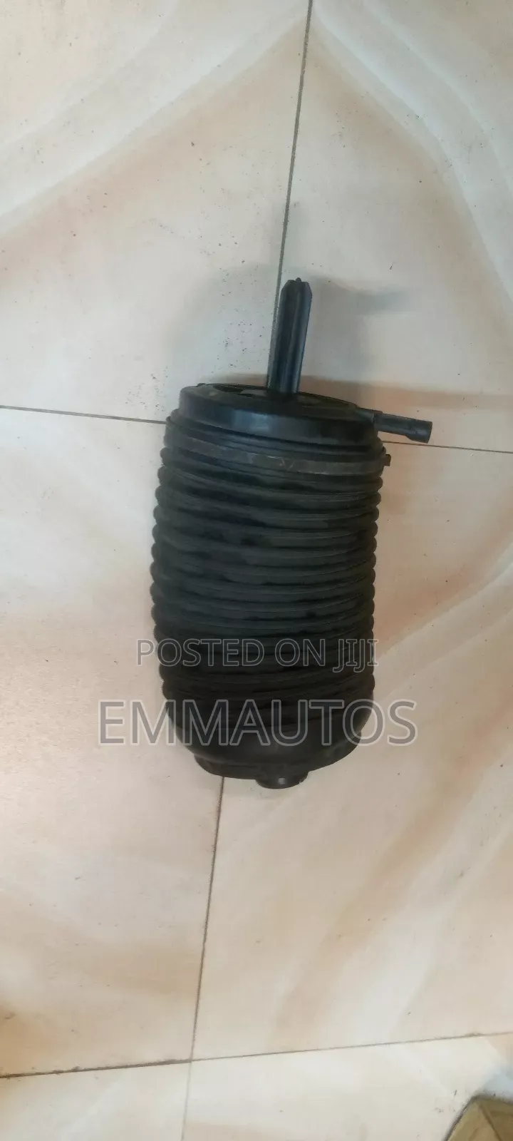 Rear Balloon Porsche Macan