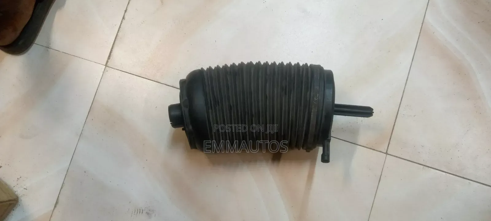 Rear Balloon Porsche Macan