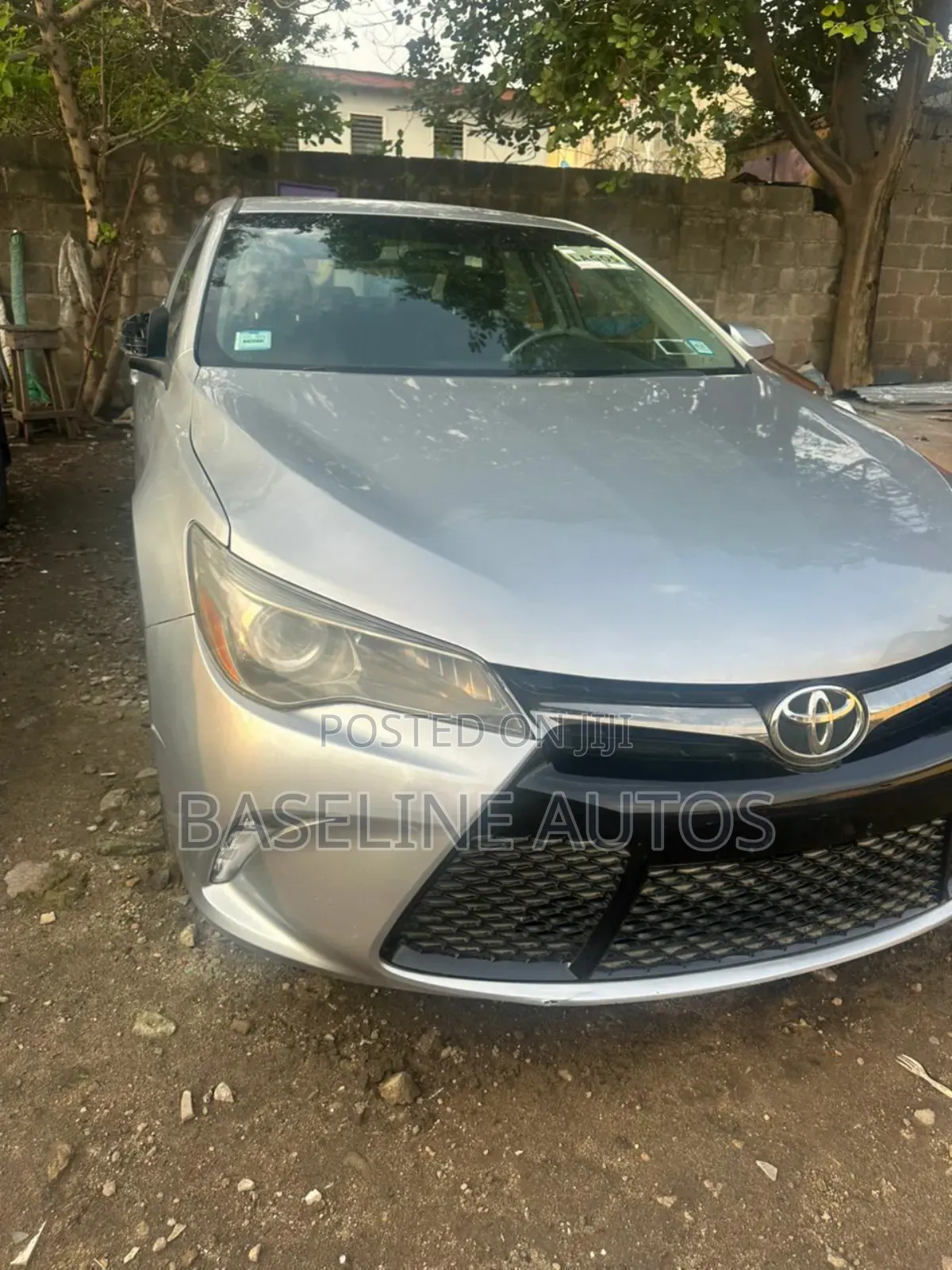 Toyota Camry 2016 Silver