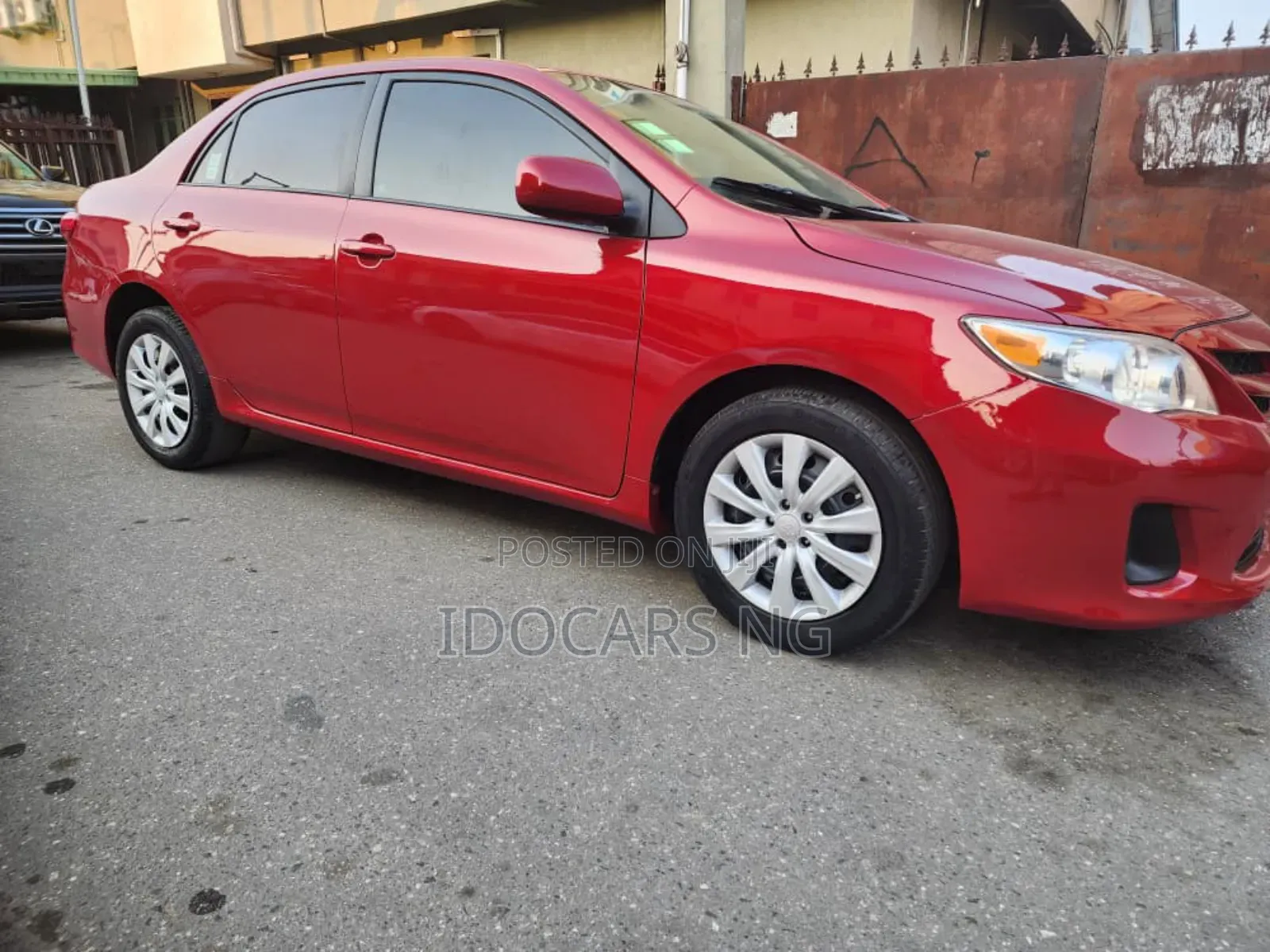 Toyota Corolla LE 4dr Sedan (1.8L 4cyl 4A) 2012 Red