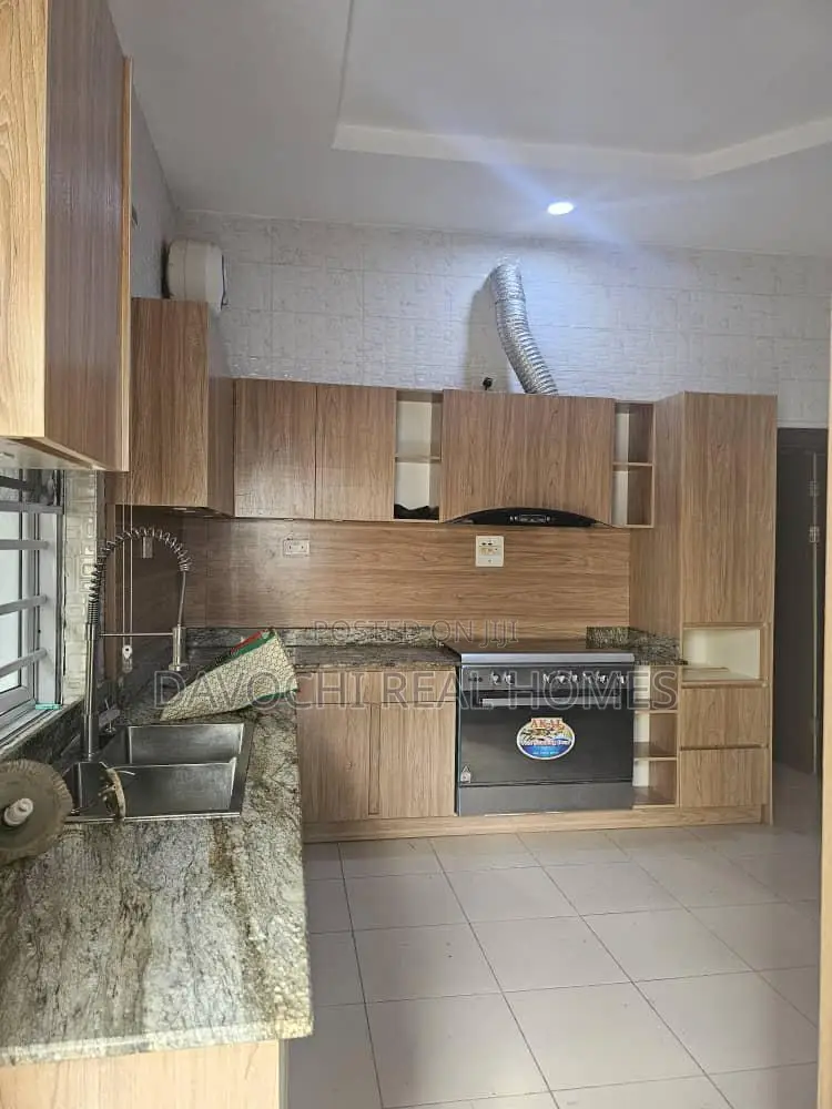 4bdrm Duplex in Ikate for rent