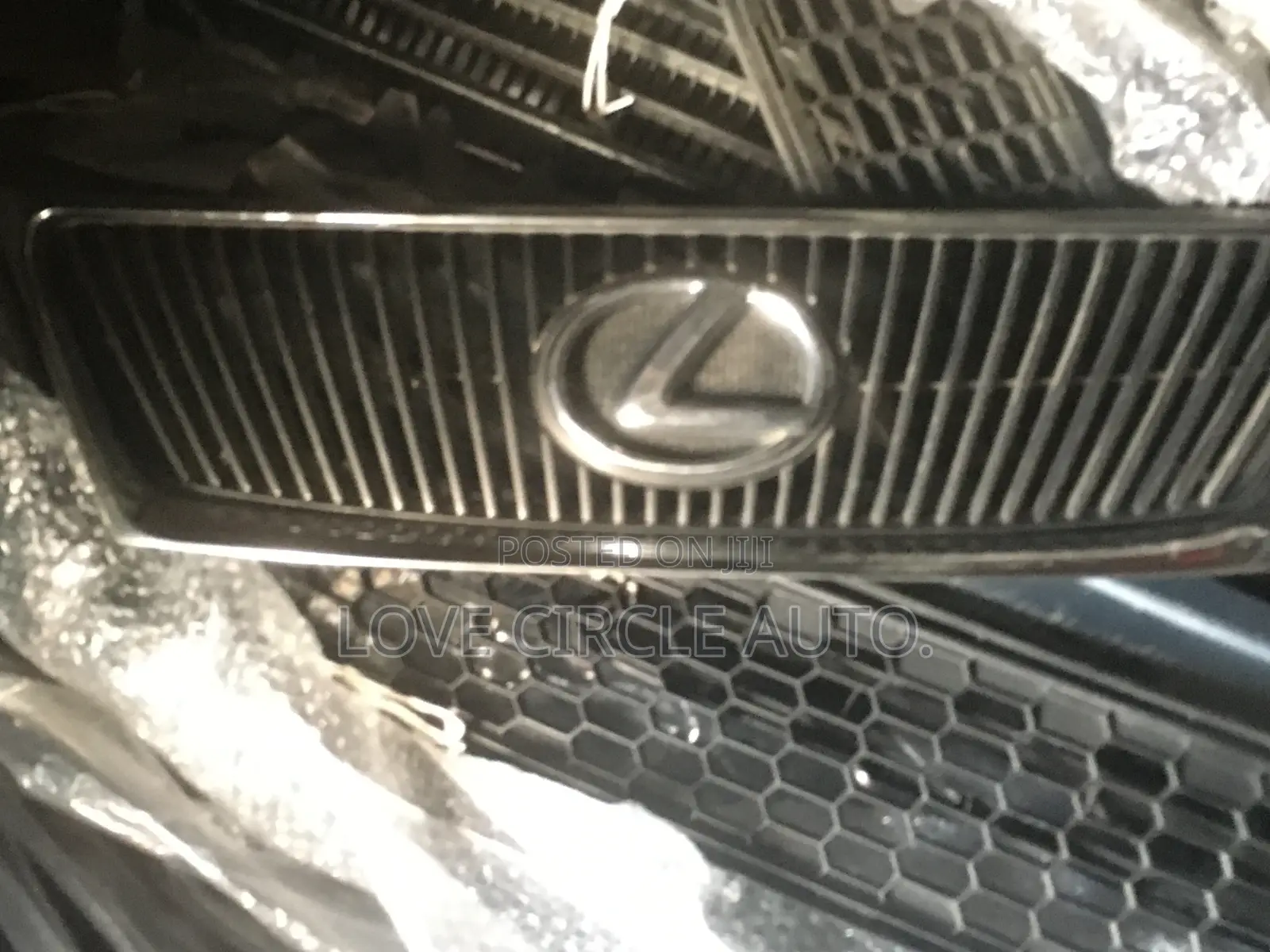 Front Grille for Lexus Is 250 2008