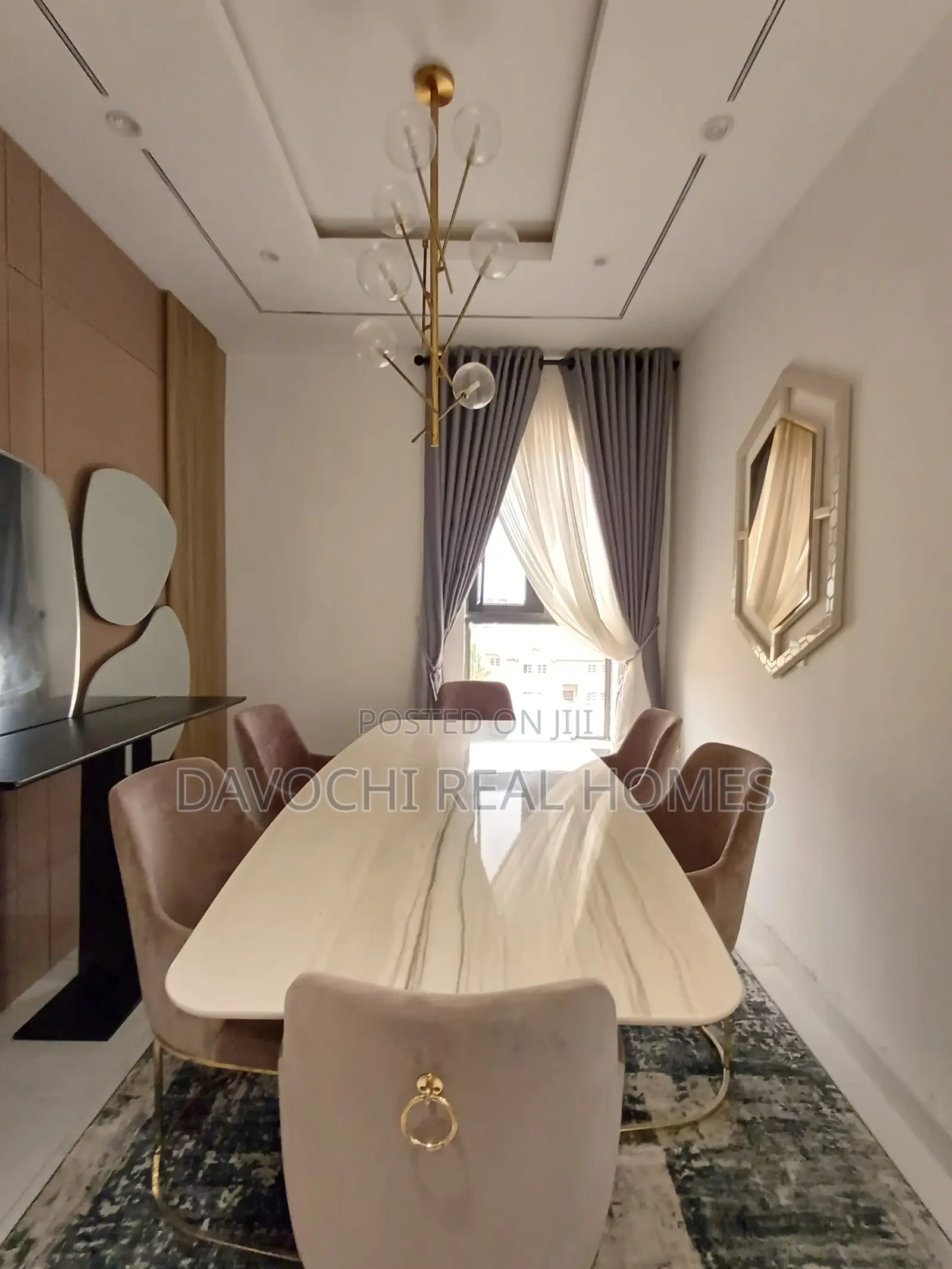 5bdrm Duplex in Chevron for rent