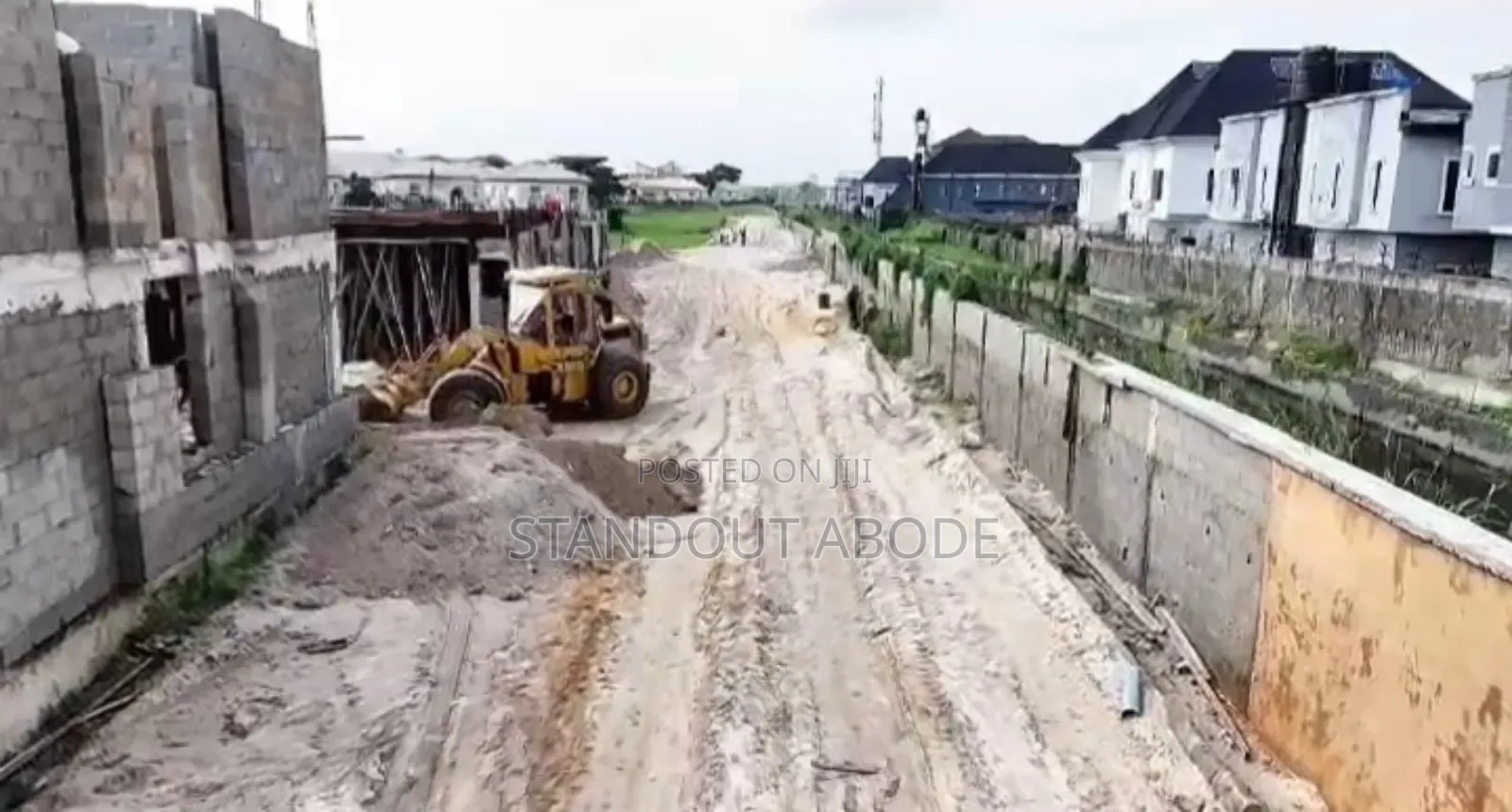 4bdrm Maisonette In Bloom Residences, Osapa London For Sale