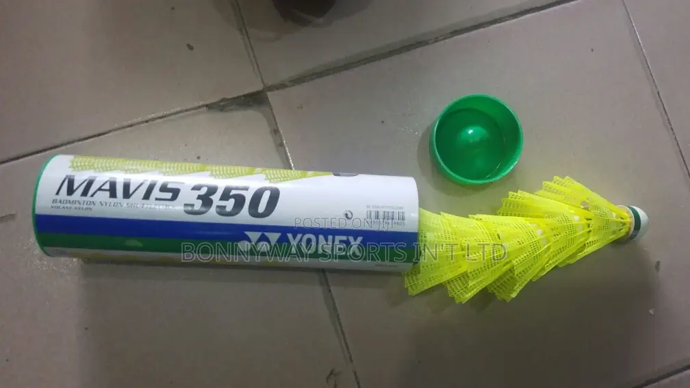 Highly Professional Standard Yonex Badminton Balls